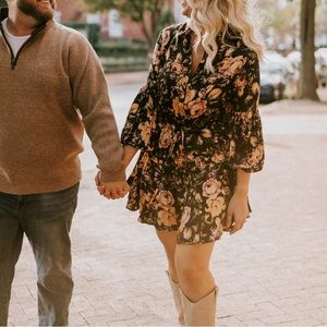 Oliviaceous Dress: Size M